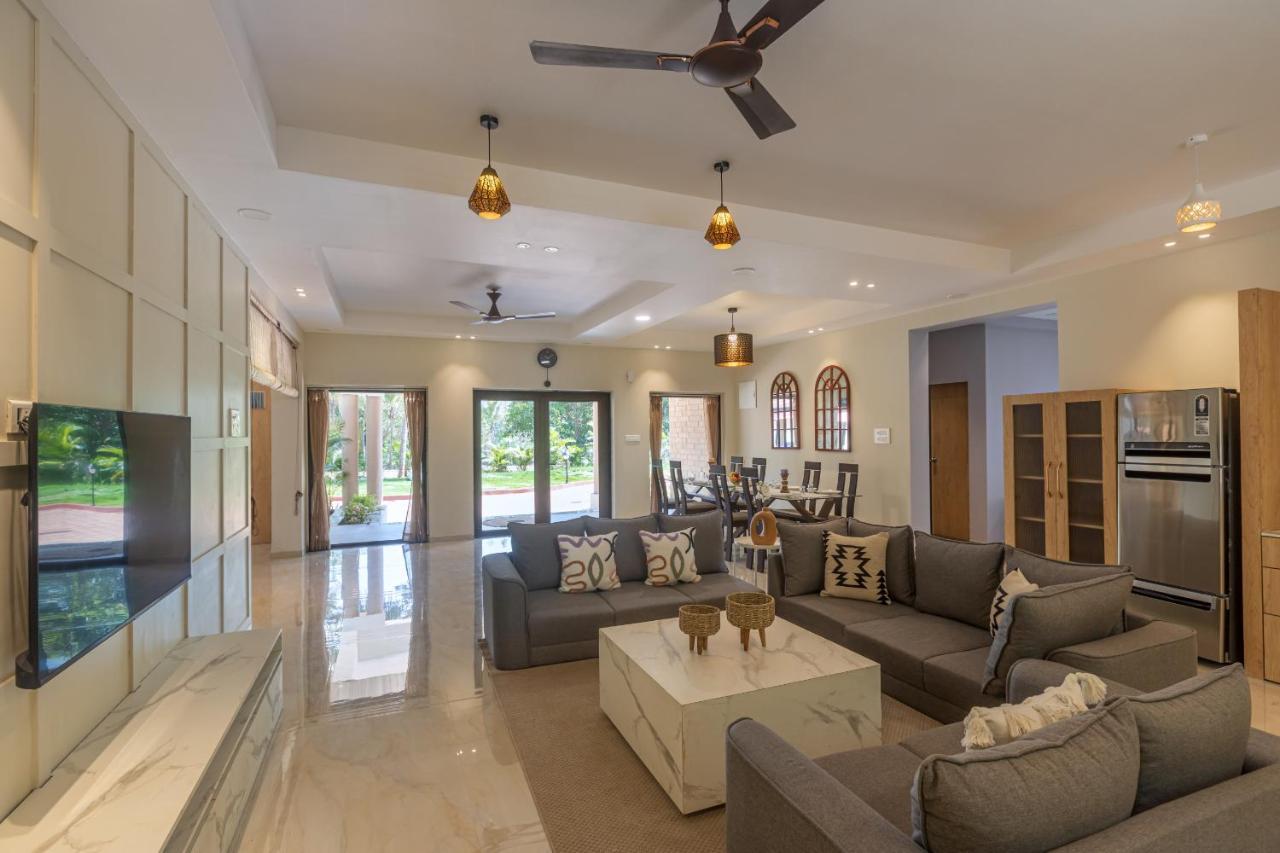 Saffronstays Riverfront Manor, 5-Bdr Pool Villa By Pej River Karjat Esterno foto