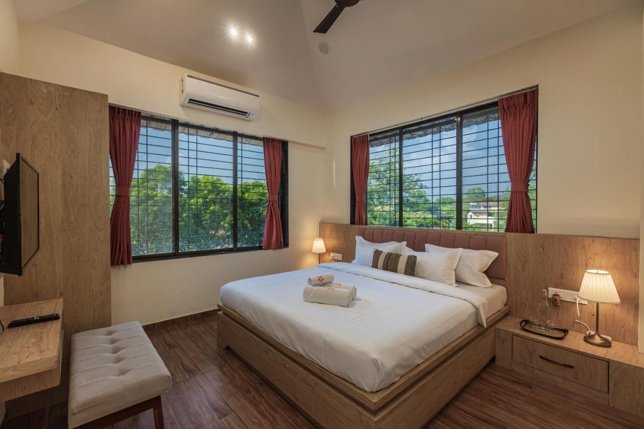 Saffronstays Riverfront Manor, 5-Bdr Pool Villa By Pej River Karjat Esterno foto